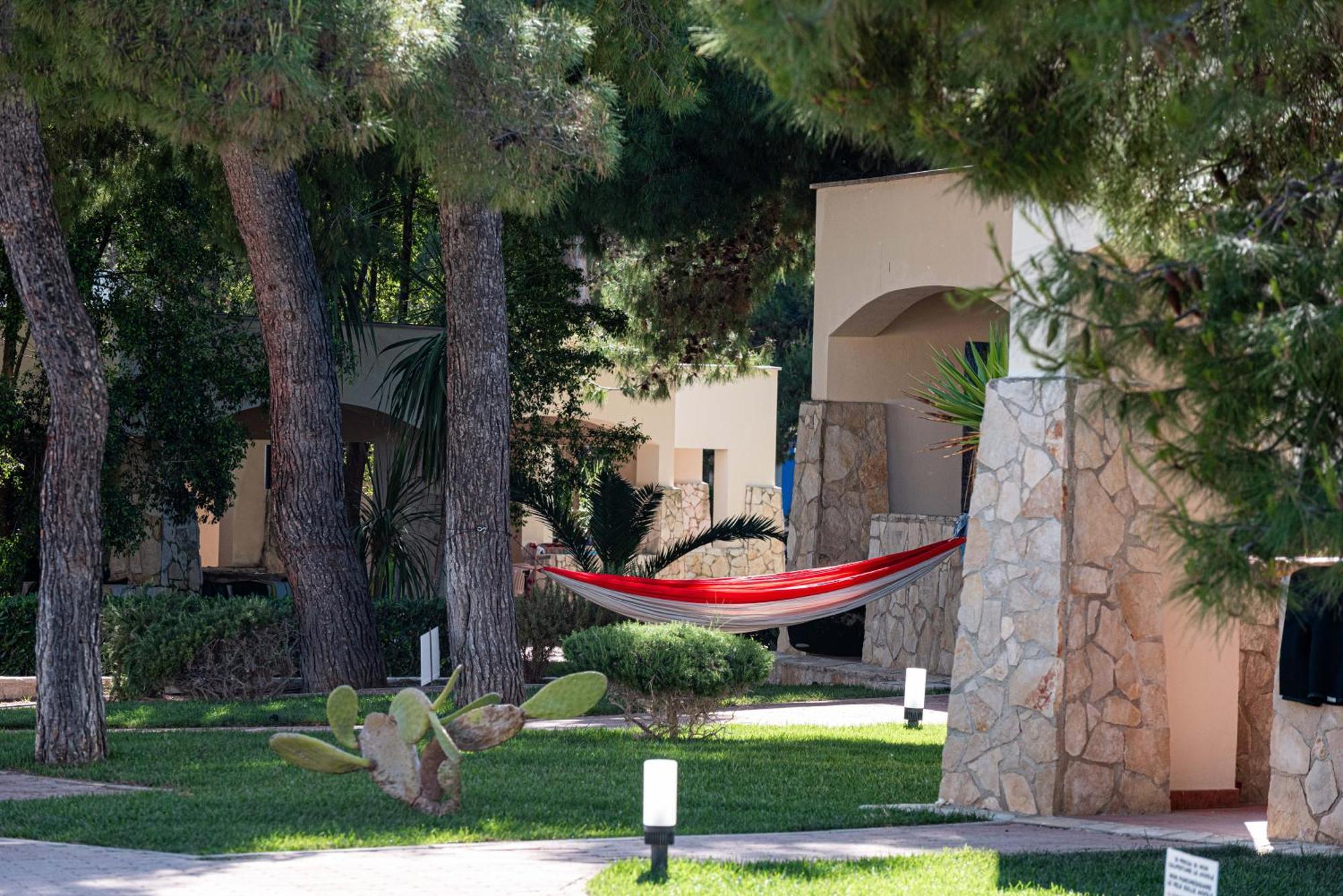 Villaggio Camping Spiaggia Lunga Vieste Exterior photo